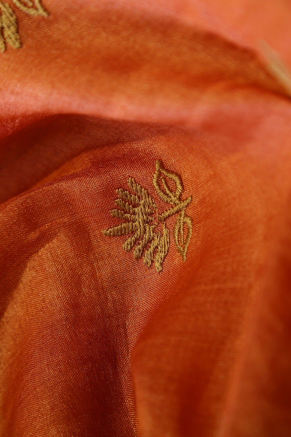 Orange Pure Tussar Silk Suit Set image number null