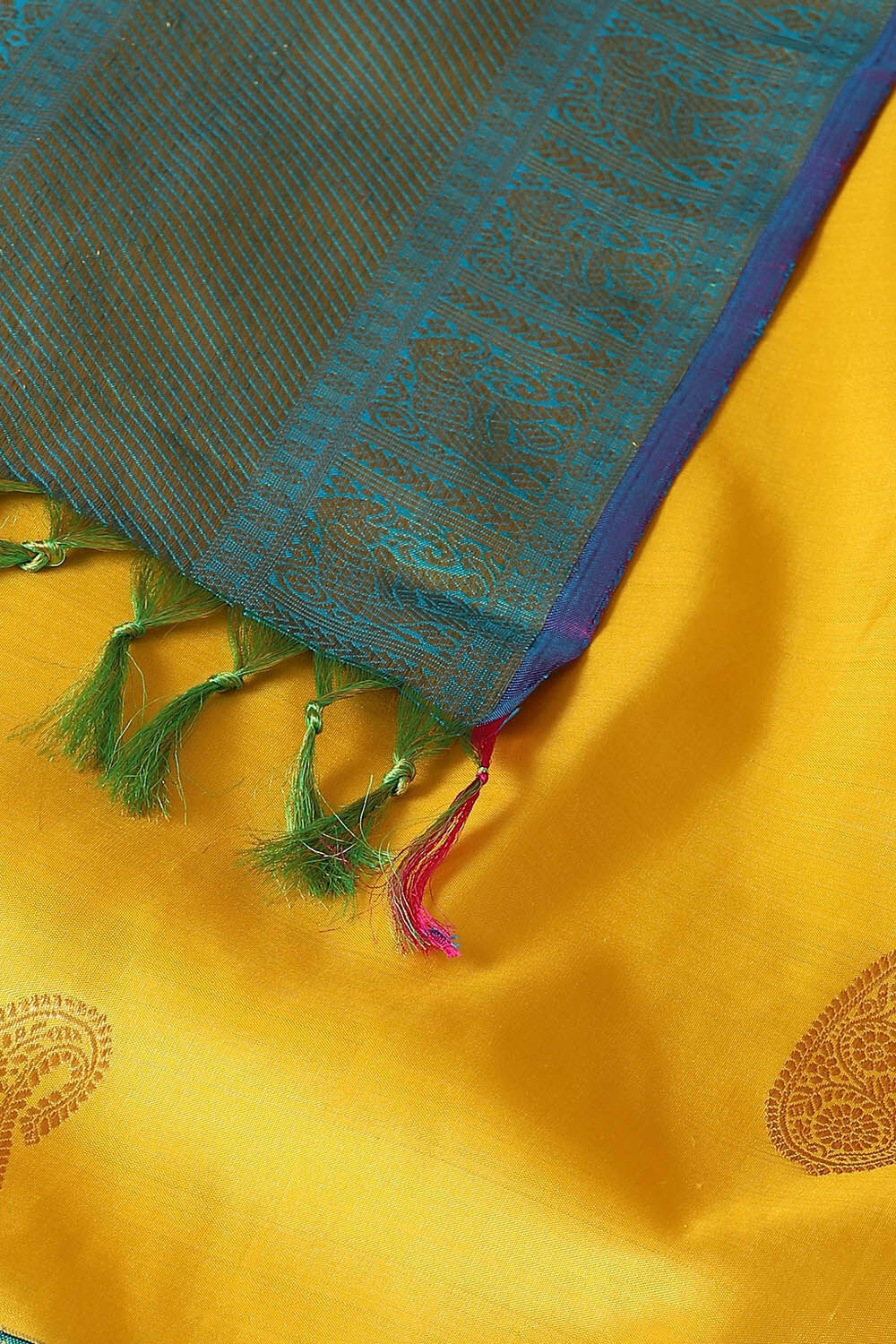 Yellow Pure Silk Kanjivaram Saree image number null
