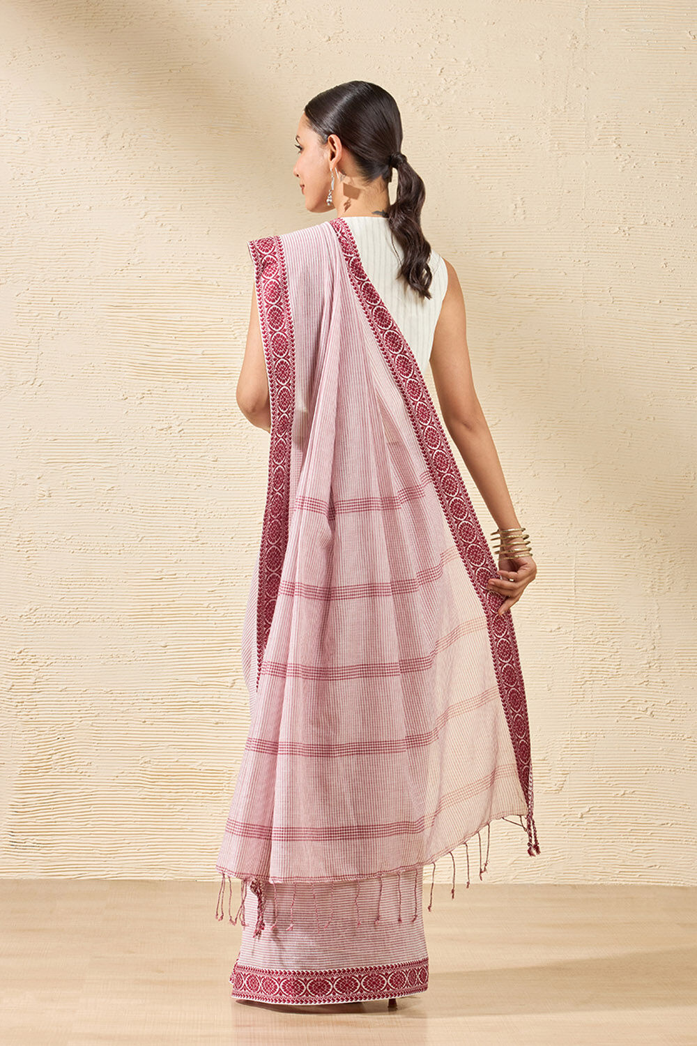 Off White Woven Pure Cotton Bengal Saree image number null