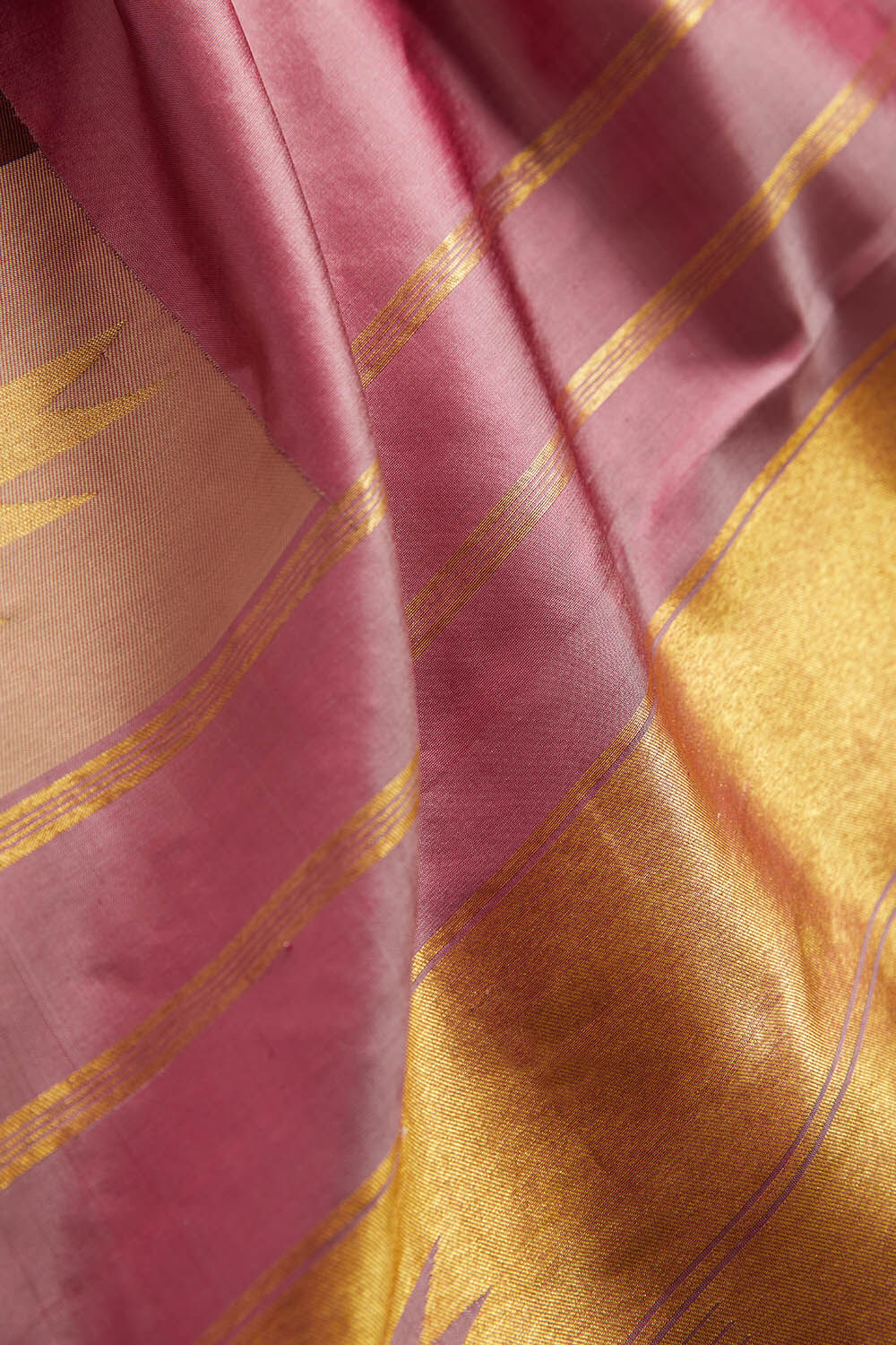 Pink Woven Pure Silk Kanjivaram Saree image number null