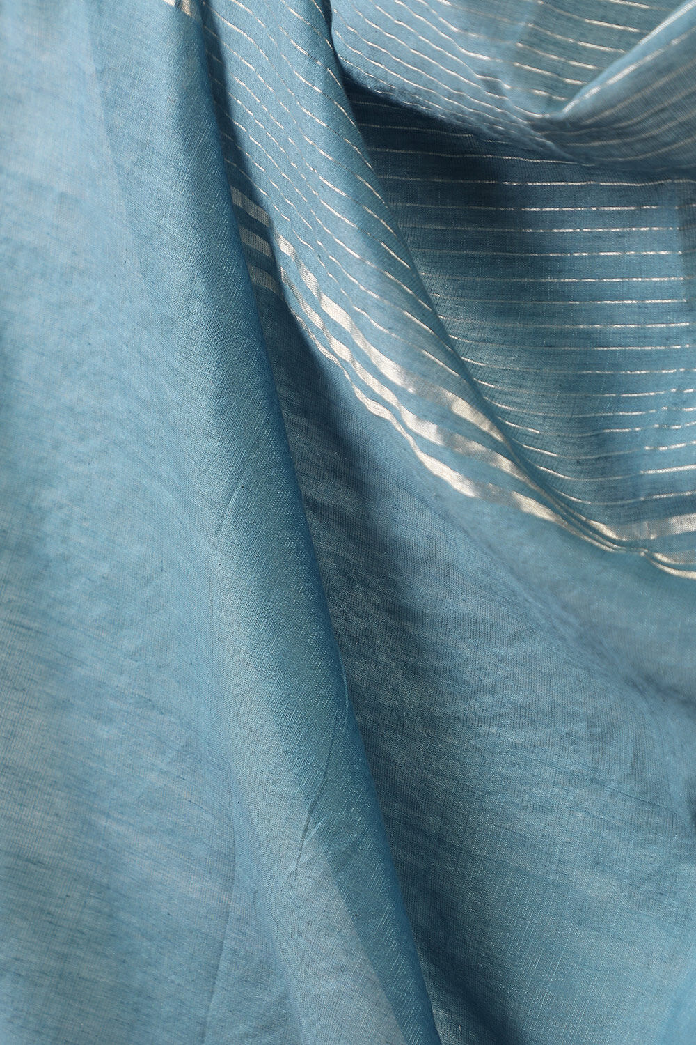 Blue Woven Pure Silk Cotton Bengal Saree image number null