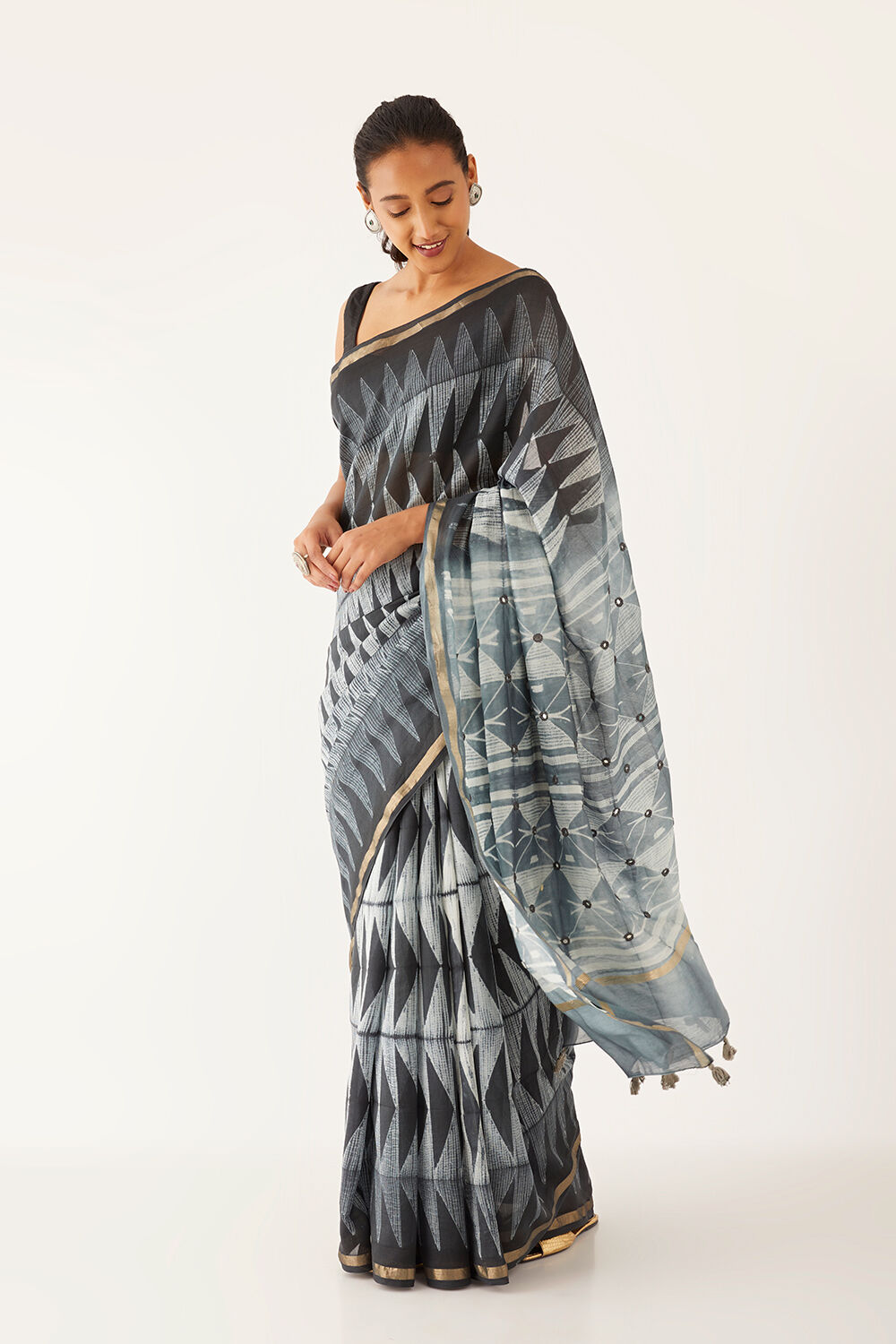 Black Pure Silk Cotton Shibori Saree image number null