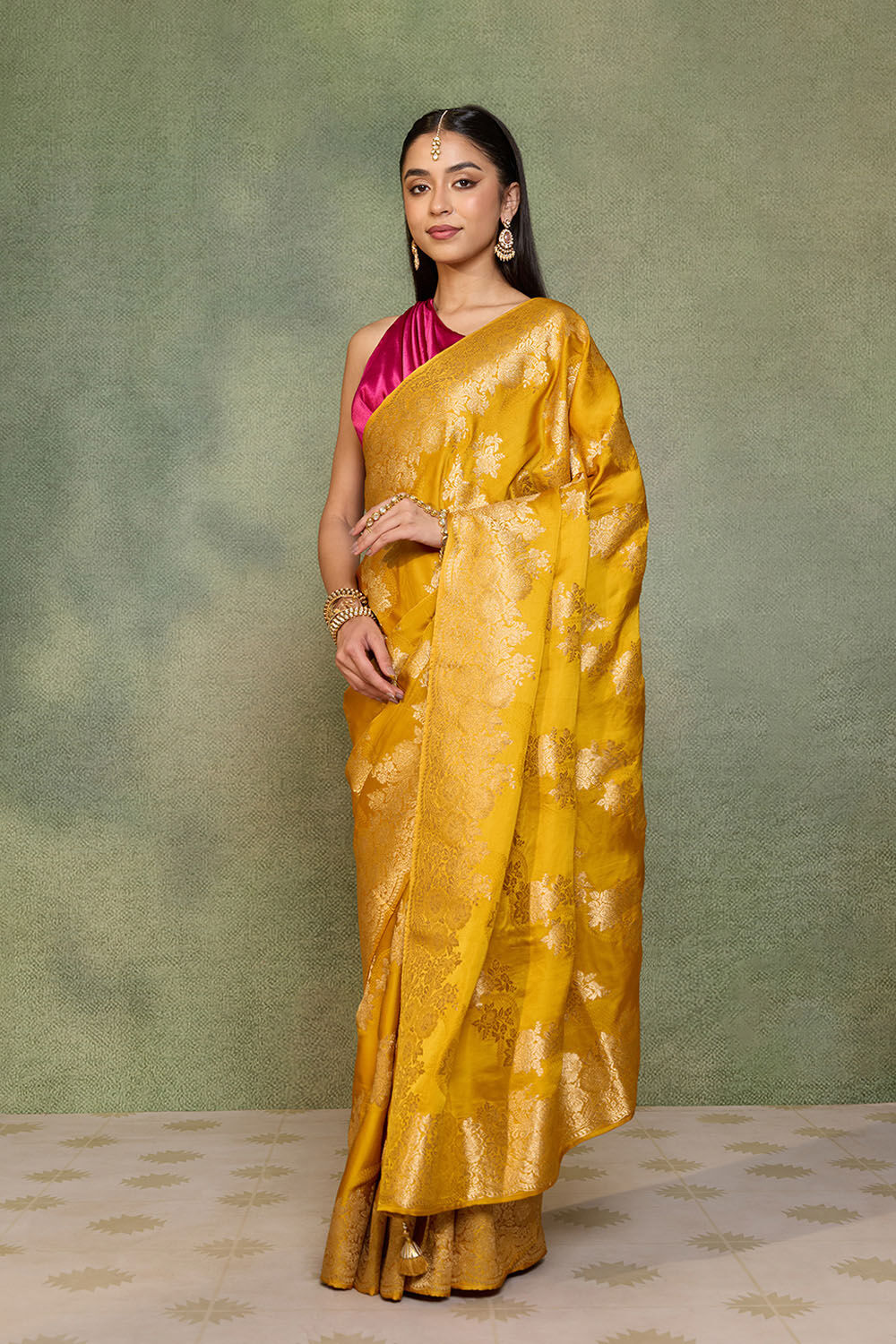 Yellow Woven Pure Viscose Saree image number null
