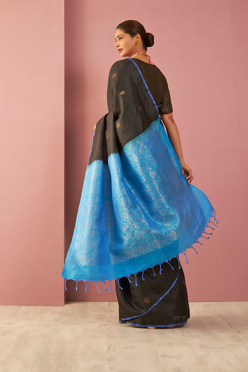 Black Woven Pure Soft Silk Saree image number null