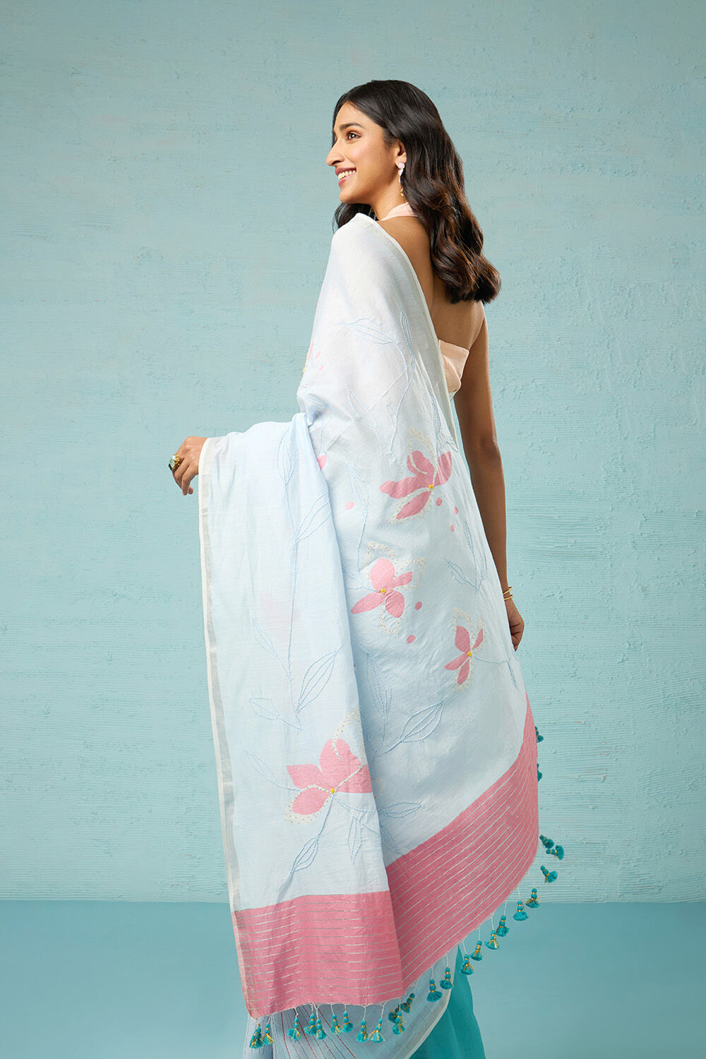Blue Bengal Pure Silk Cotton Jamdani Saree image number null