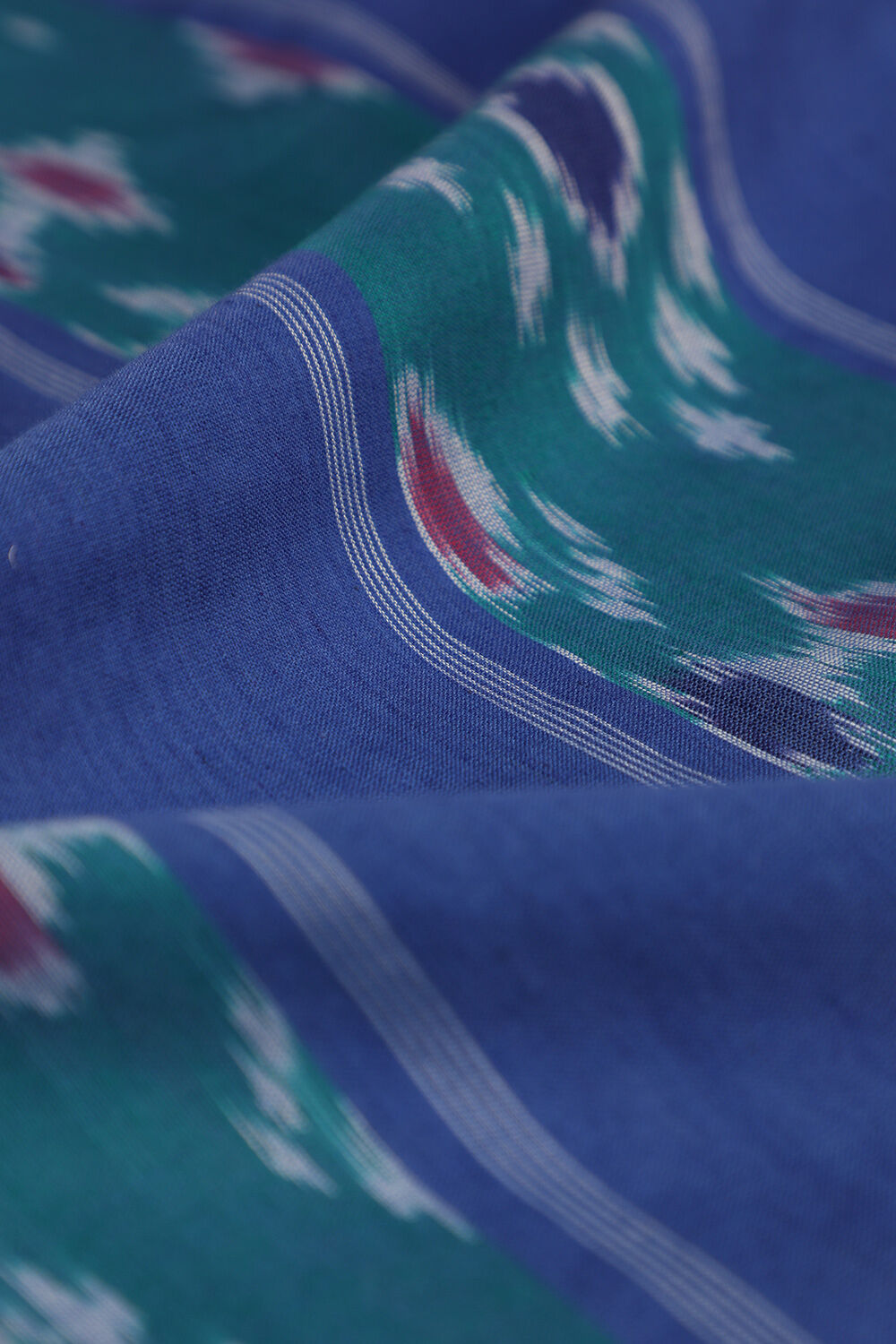 Green Pure Cotton Pochampalli Ikat Saree image number null