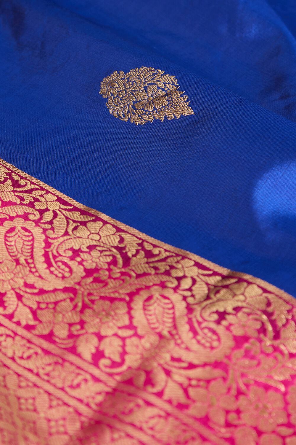 Blue Pure Silk Kadwa Banarasi Saree image number null