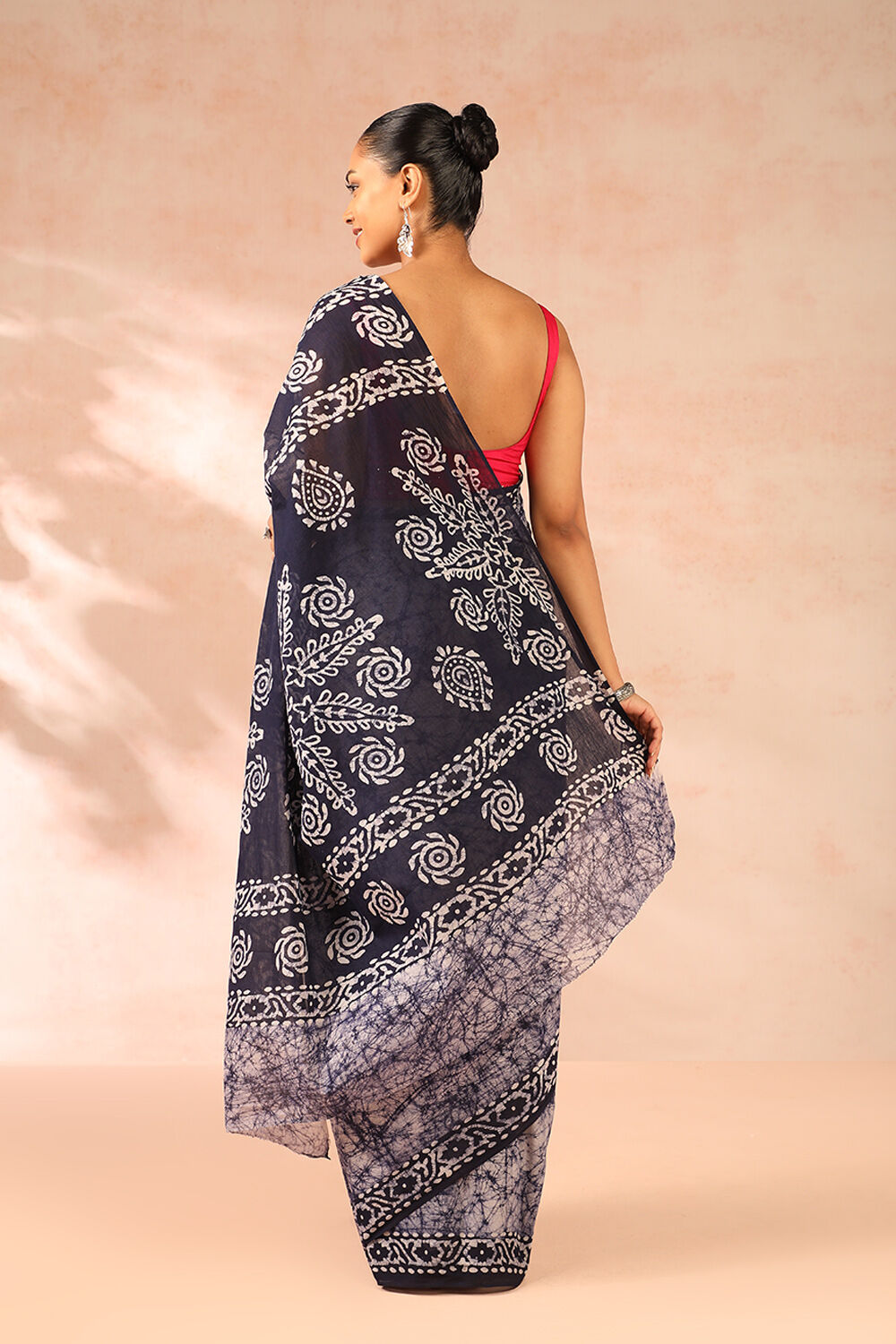 White Ujjain Pure Cotton Printed Saree image number null
