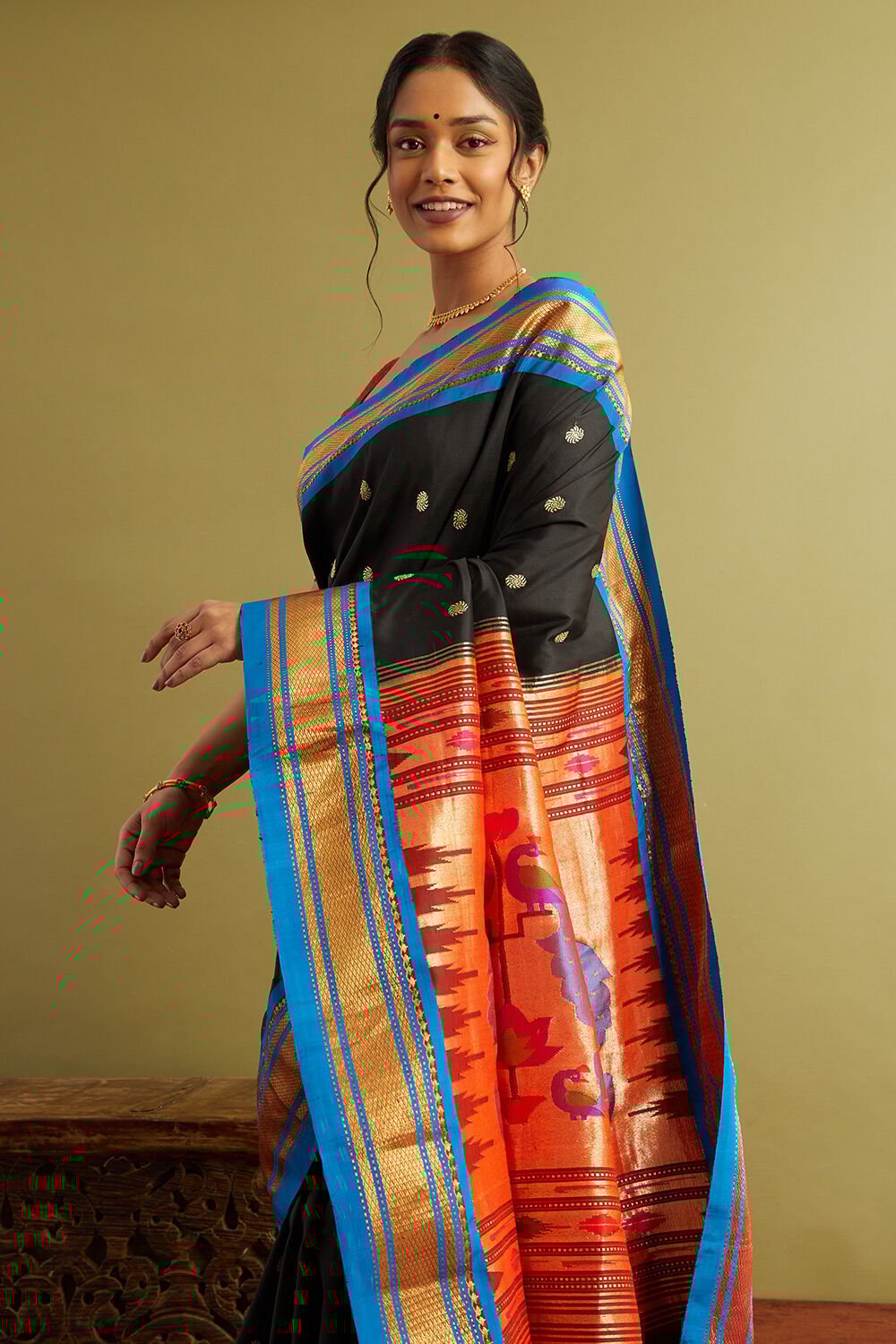 Black Tapestry Pure Silk Paithani Saree image number null