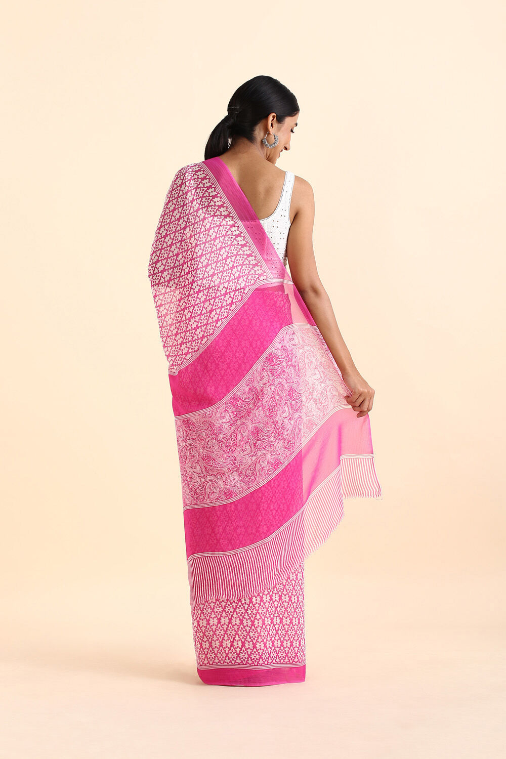 Pink Viscose Georgette Printed Saree image number null