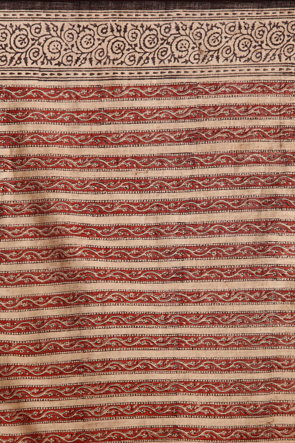 Beige Pure Khadi Cotton Bagru Printed Saree image number null