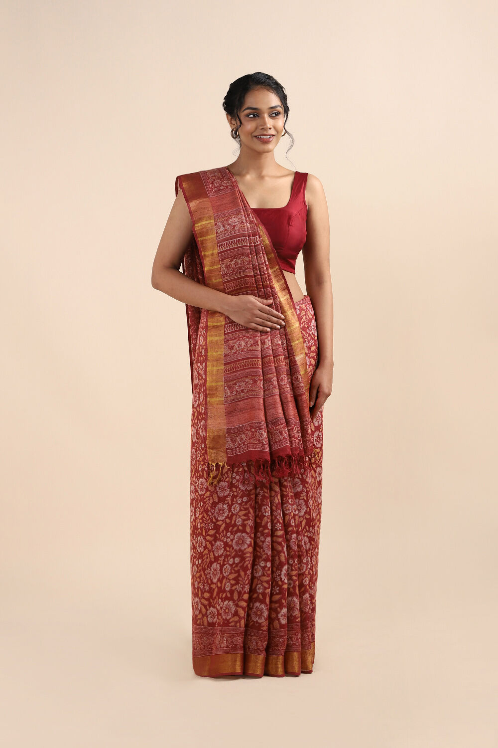 Red Pure Linen Printed Saree image number null