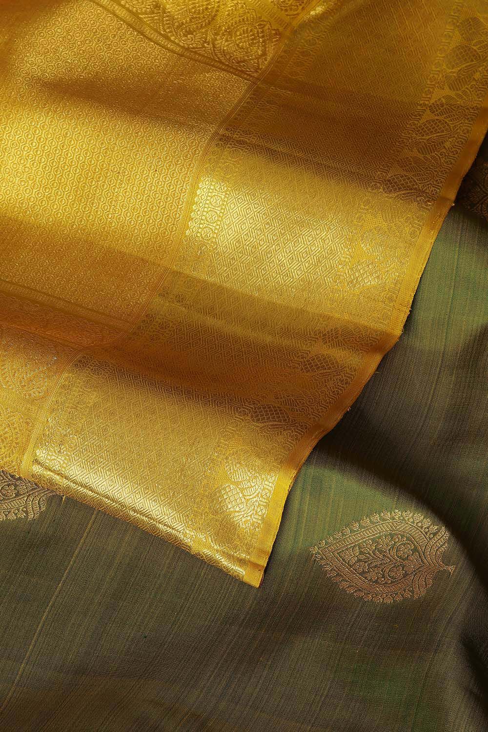 Dark Green Pure Silk Kanjivaram Saree image number null