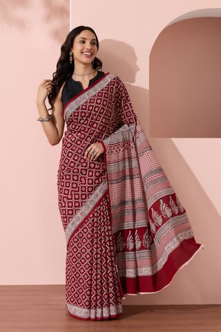 Red Bagh Block Printed Pure Cotton Saree image number