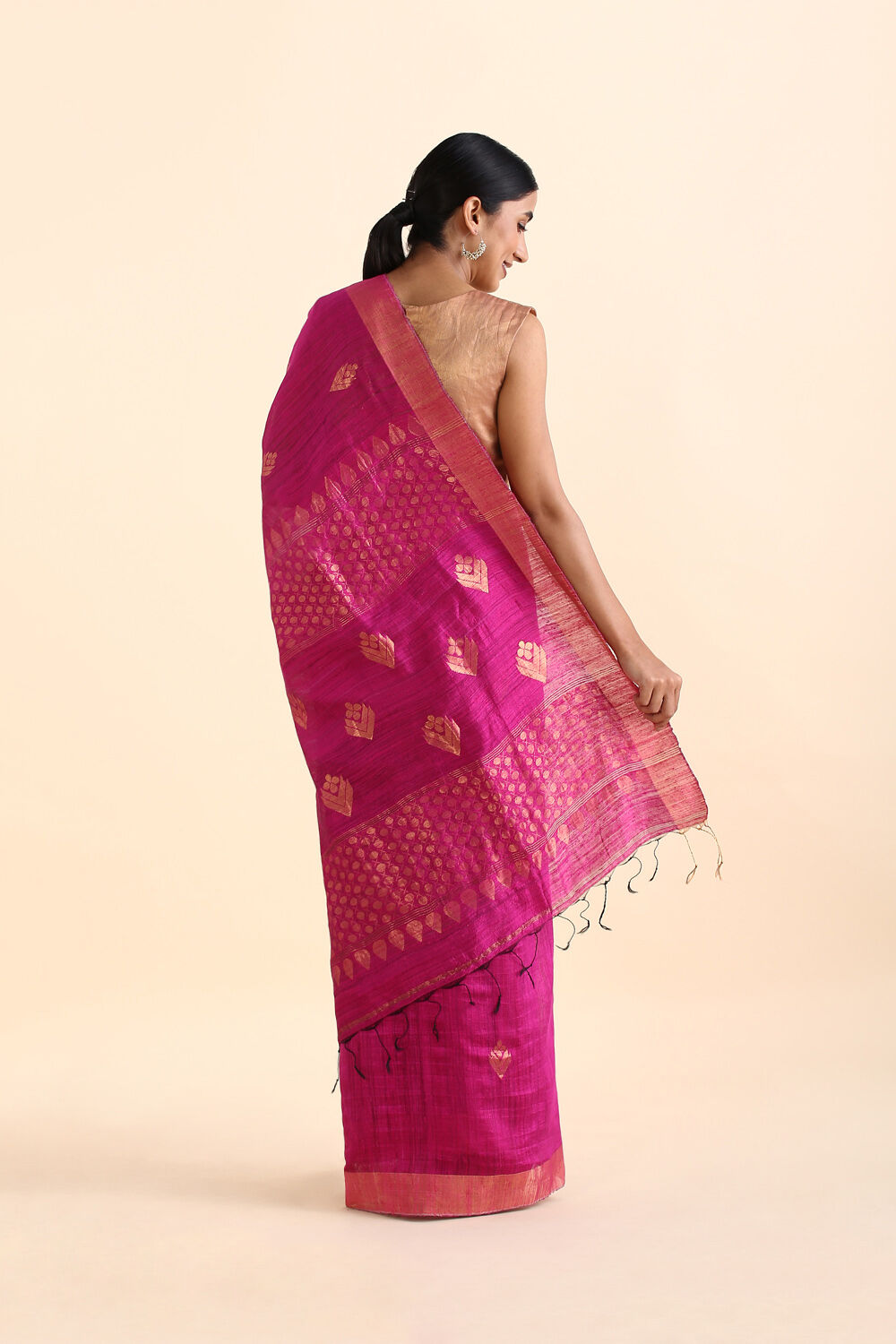 Dark Pink Pure Silk Vanya Jamdani Saree image number null