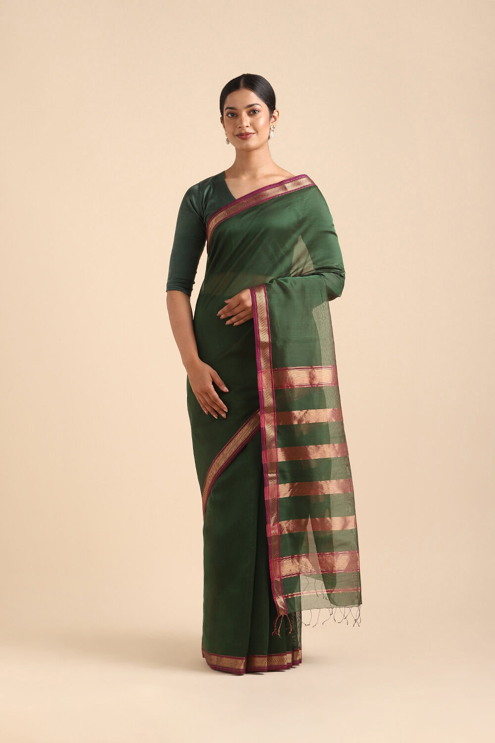Green Pure Silk Cotton Maheswari Saree image number null