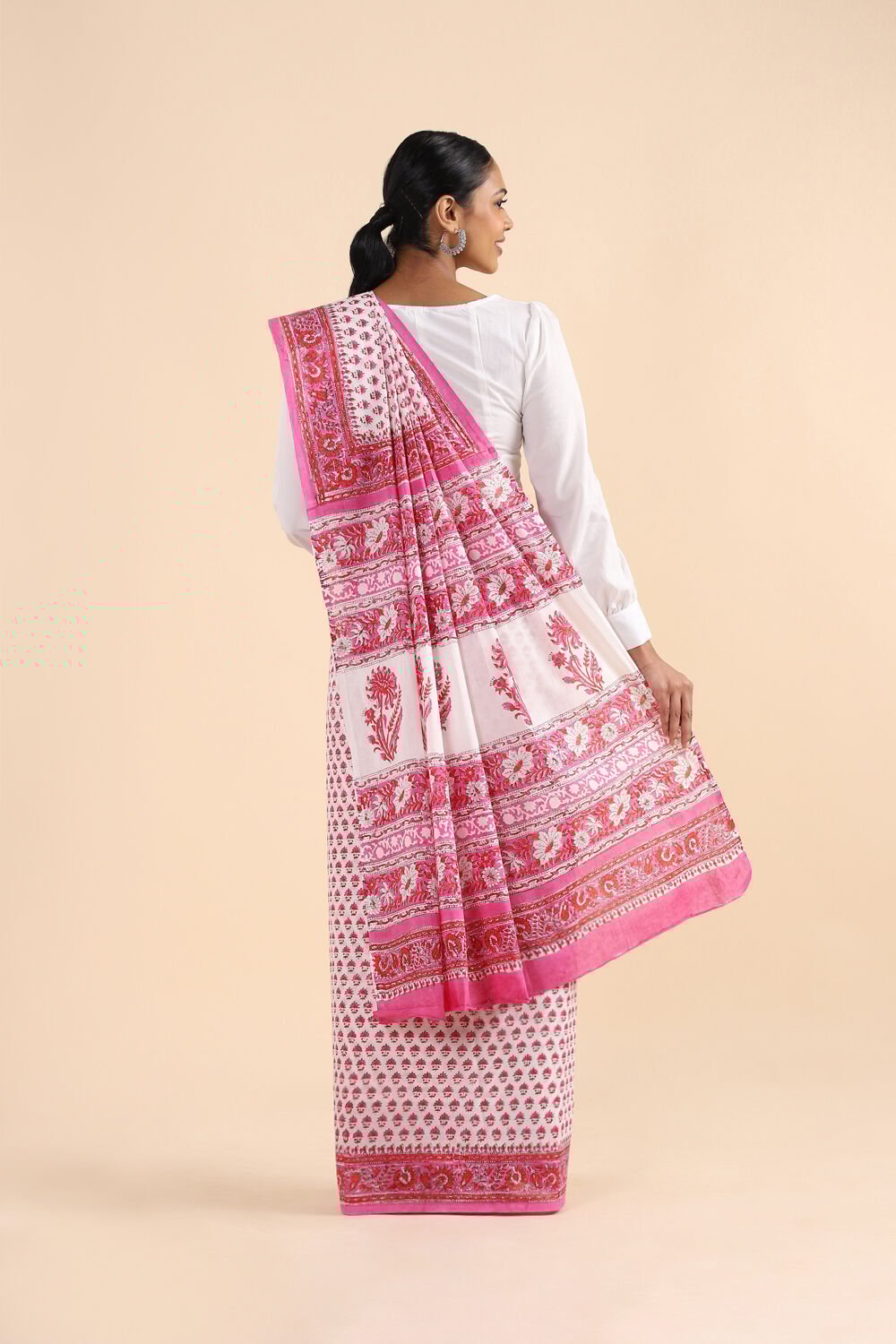 White Pure Cotton Sanganeri Printed Saree image number null