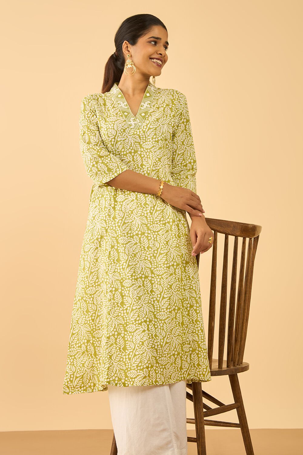 Green Screen Printed Pure Cotton Kurta image number null