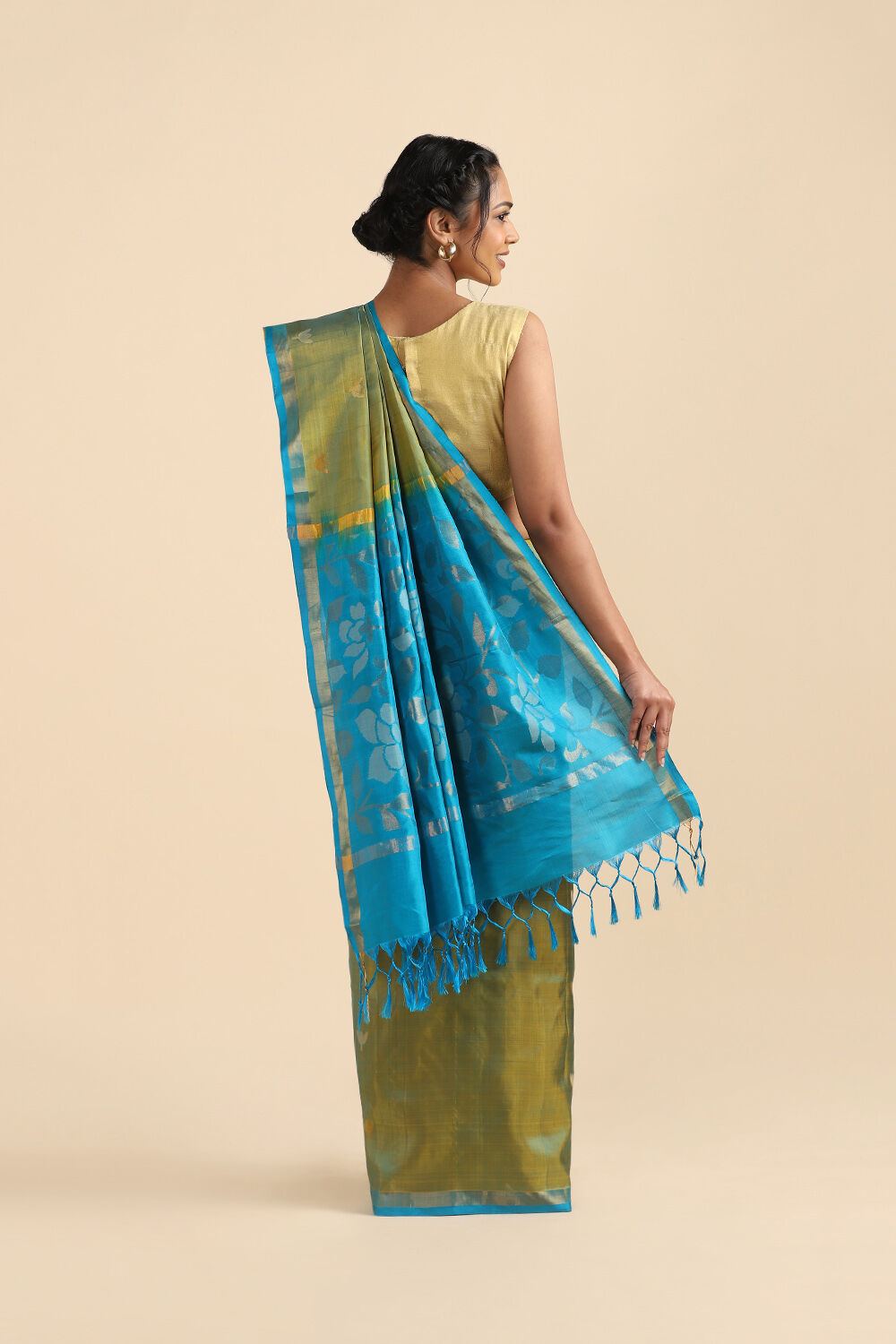 Green Pure Silk Uppada Jamdani Saree image number null