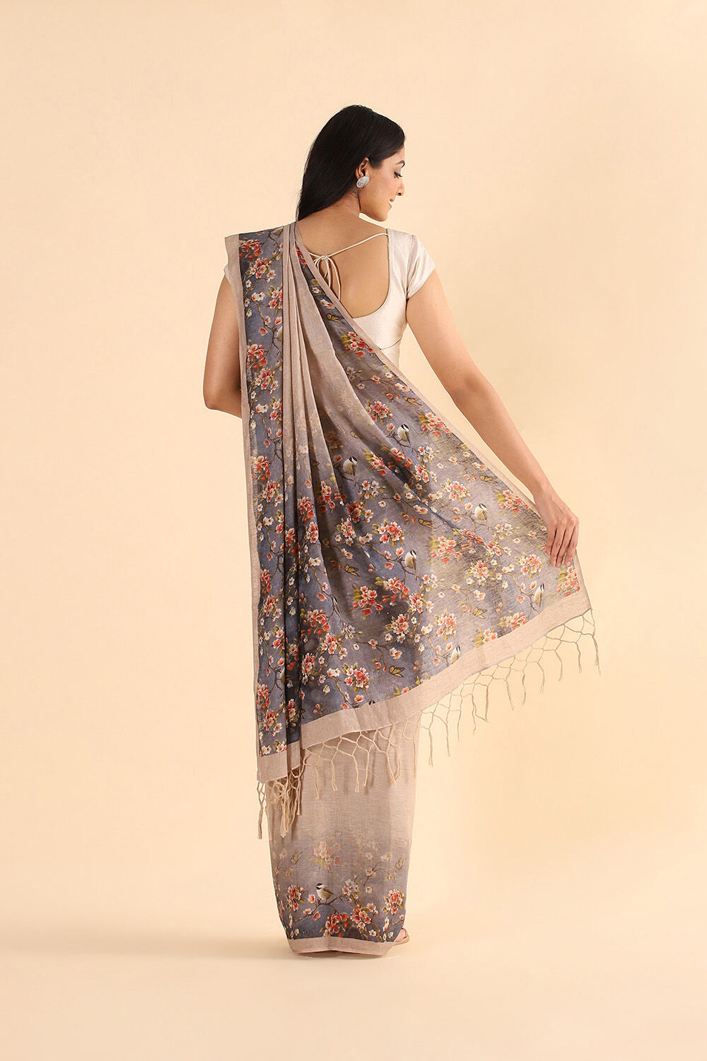 Multicolored Pure Linen Digital Printed Saree image number null