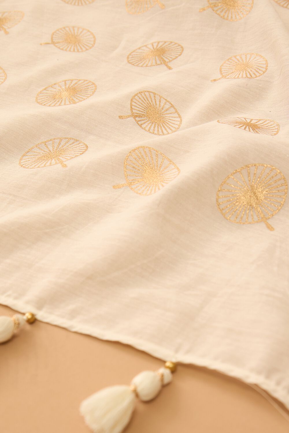 Off White Screen Printed Pure Silk Cotton Saree image number null