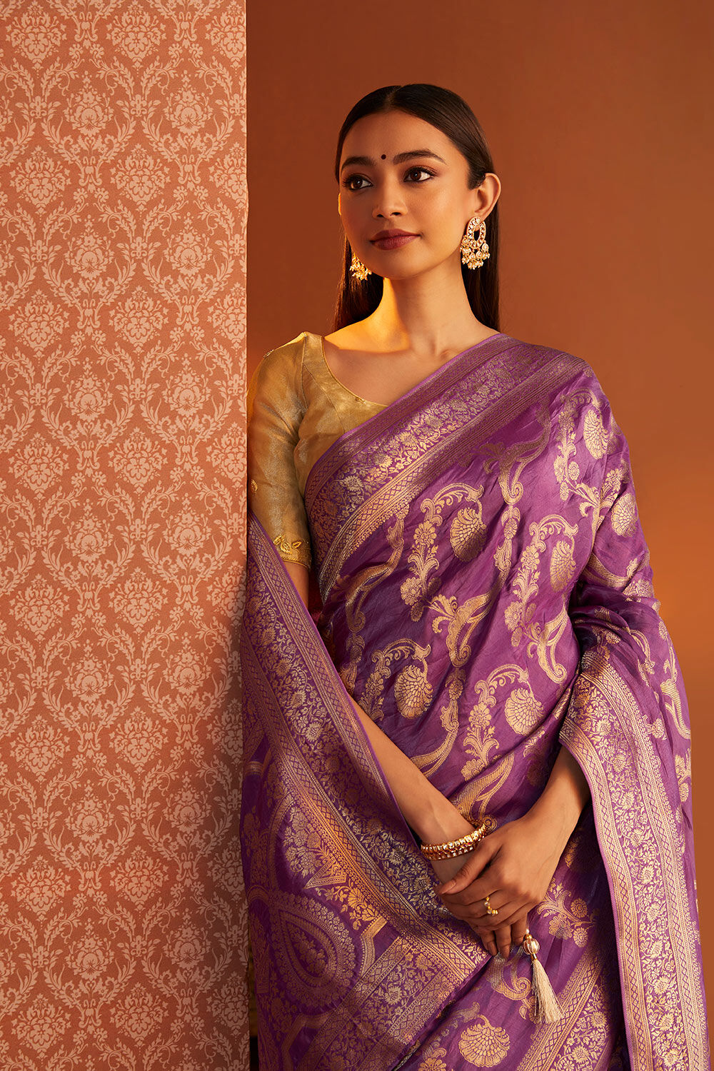 Purple Woven Luxe Saree image number null