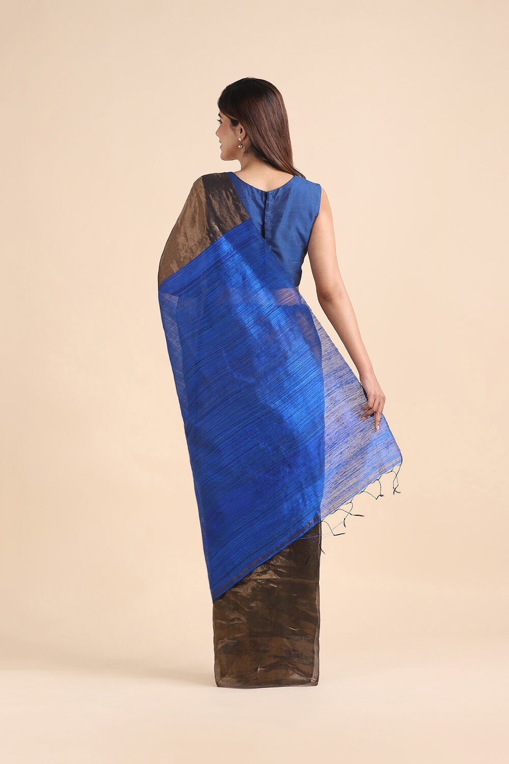 Gold Pure Silk Vanya Bengal Saree image number null