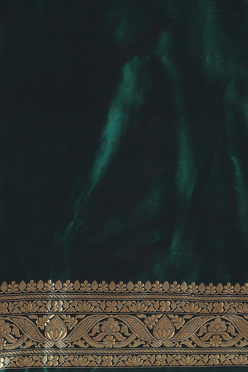 Dark Green Pure Silk Banarasi Saree image number null