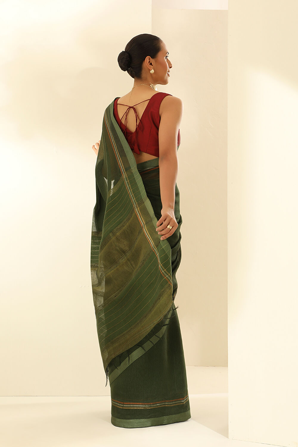Green Pure Tussar Silk Woven Bhagalpuri Saree image number null