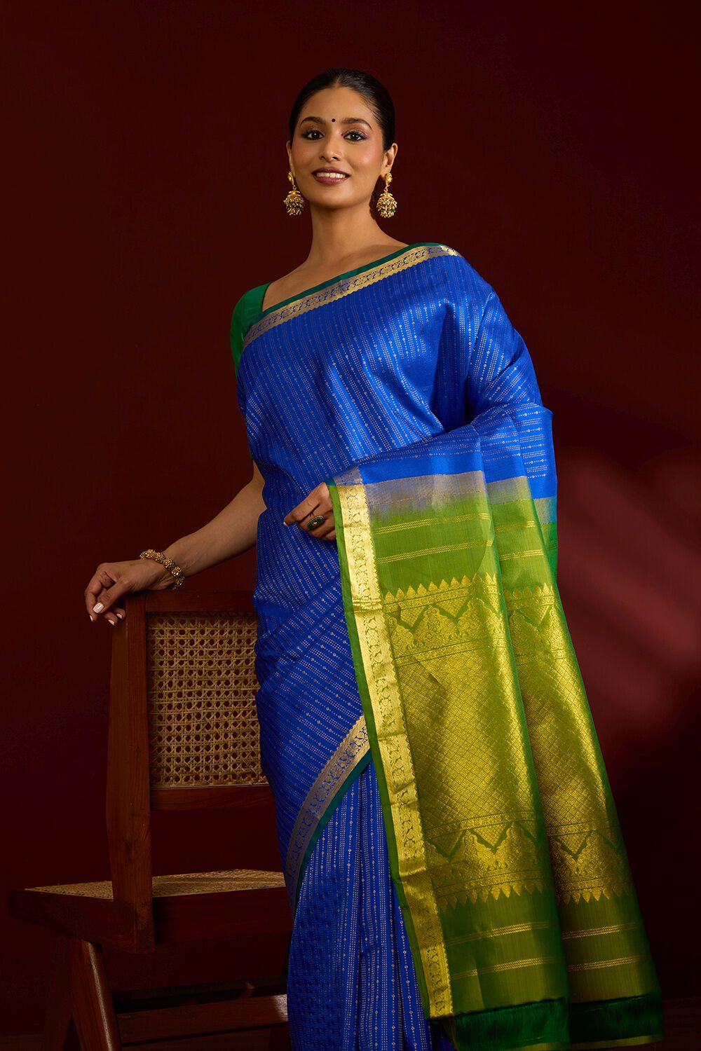 Blue Pure Silk Woven Kanjivaram Saree image number null