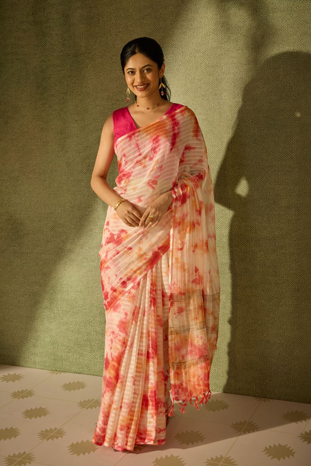 Pink Silk Modal Tie & Dye Saree image number null