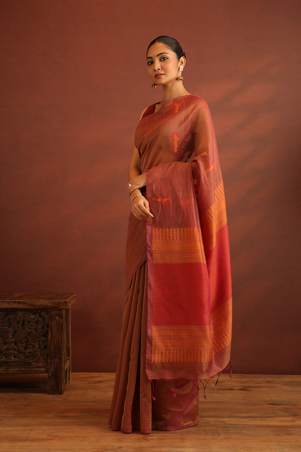 Purple South Pure Silk Cotton Woven Saree image number null
