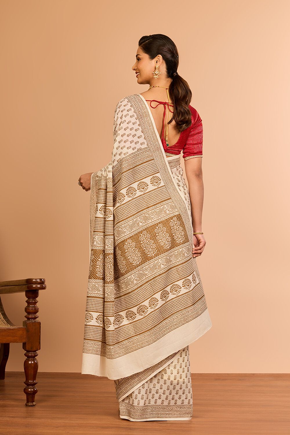 Off White Cotton Bagh Block Printed Saree image number null