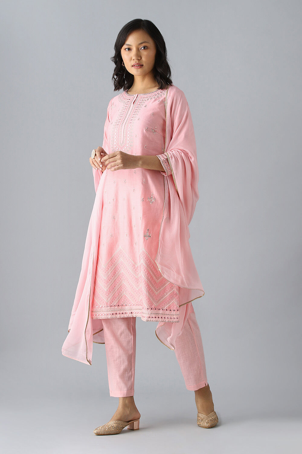 Light Pink Embroidered Silk Cotton Kurta Set image number null