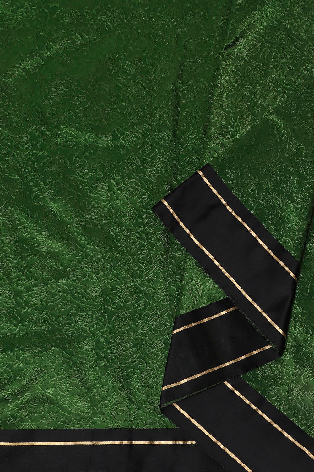 Dark Green Pure Silk Banarasi Tanchoi Saree image number null