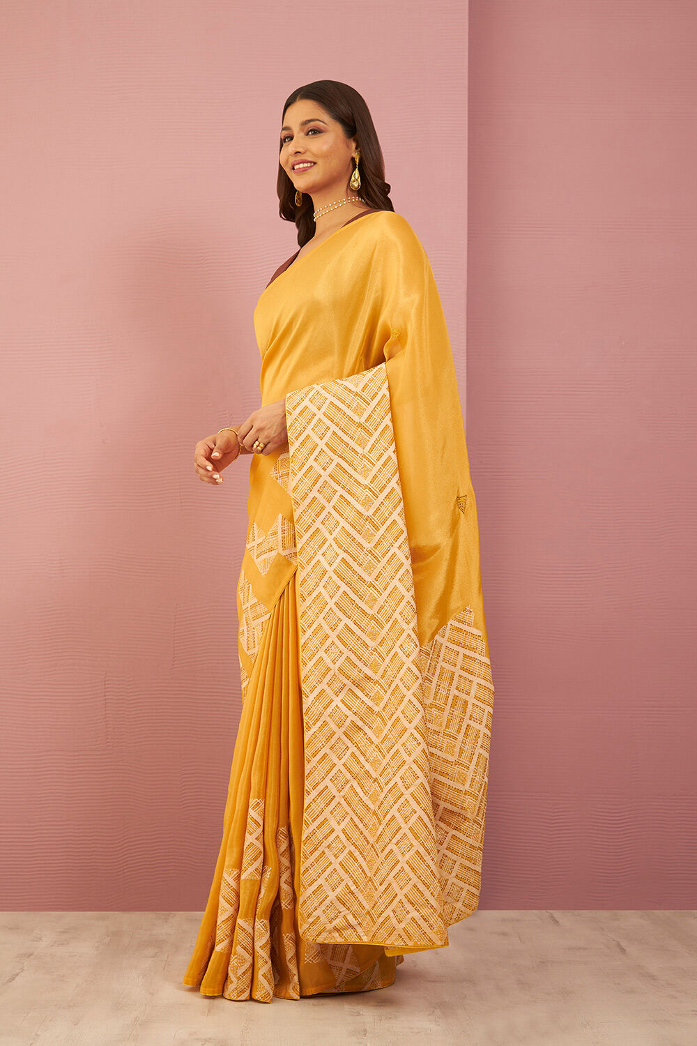 Yellow Pure Tissue Organza Printed Embroidery Saree image number null