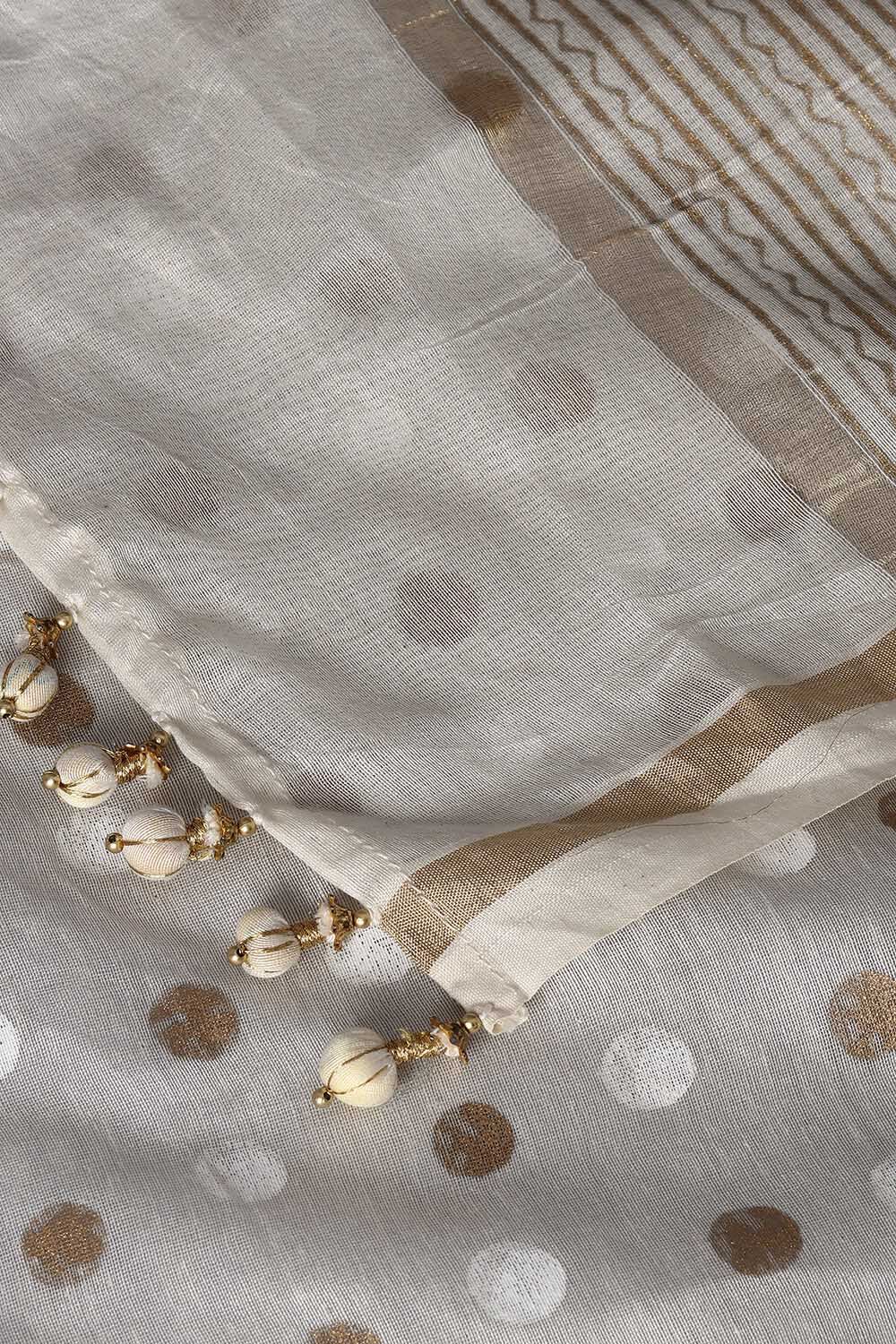 Off White Pure Silk Cotton Hand Printed Saree image number null