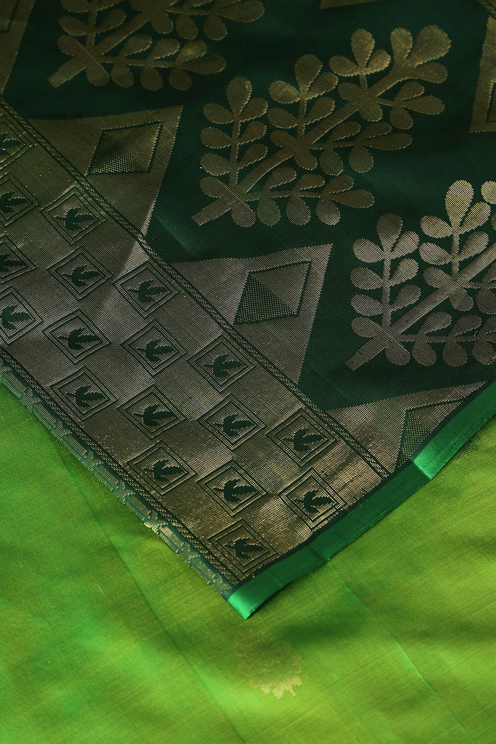Green Pure Silk South Saree image number null
