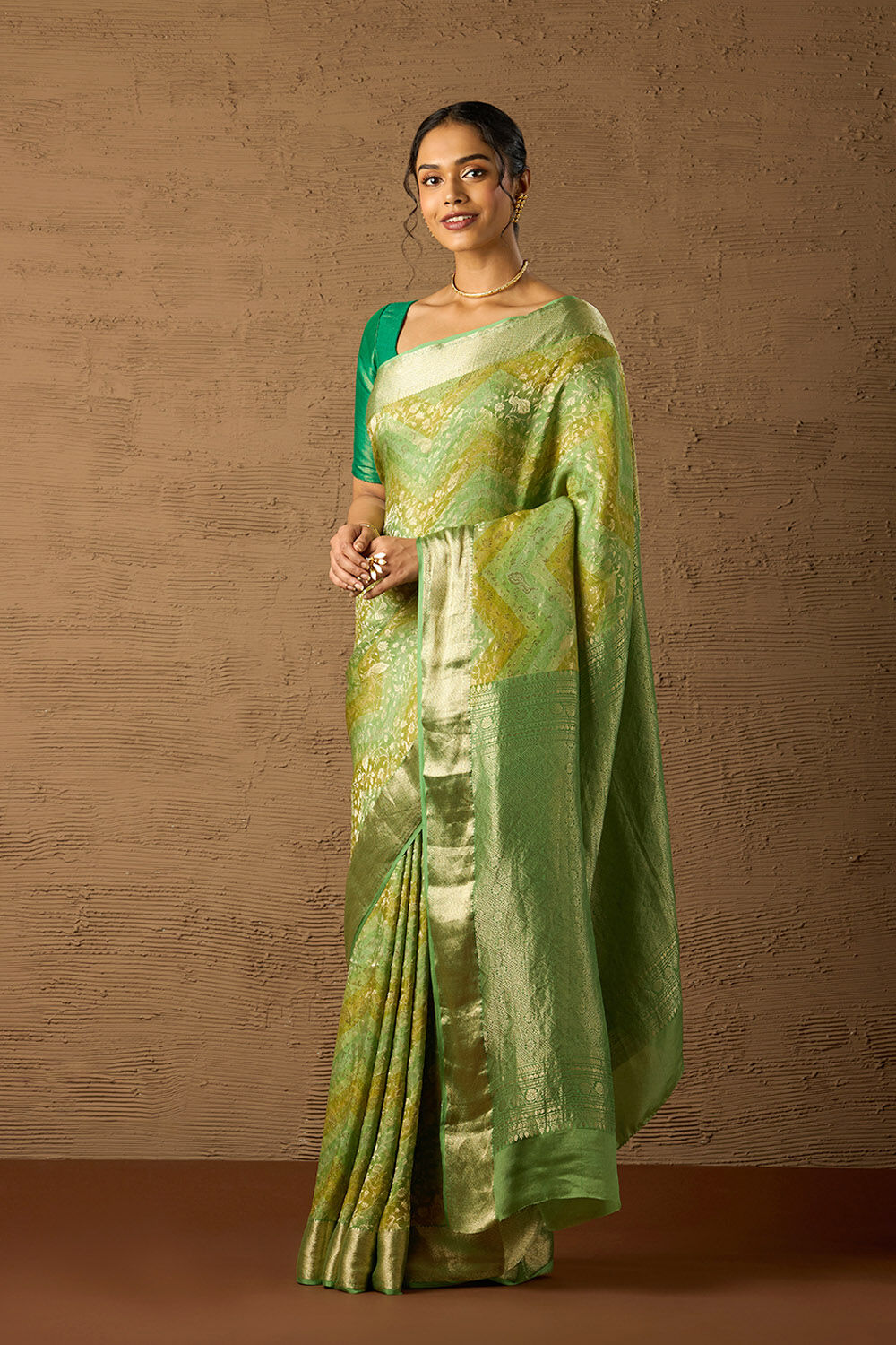 Green Woven Pure Silk Crepe Saree image number null