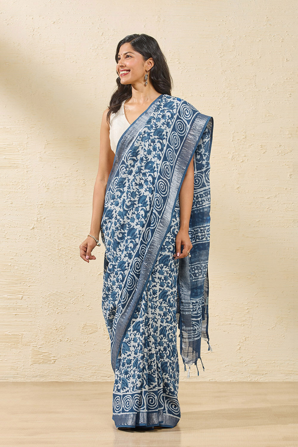Blue Rajasthan Block Printed Cotton Viscose Saree image number null