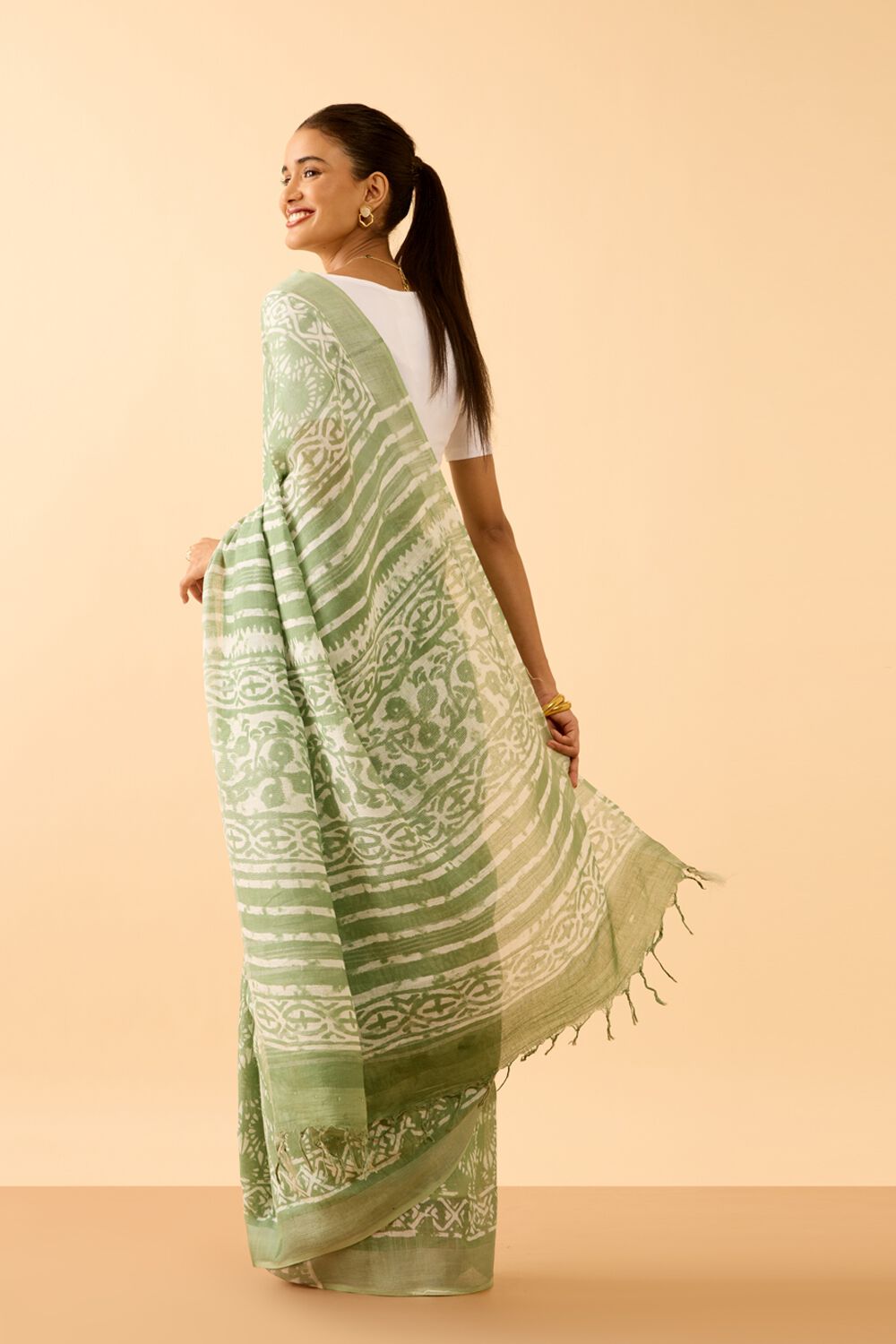 Light Green Rajasthan Cotton Viscose Dabu Block Printed Saree image number null