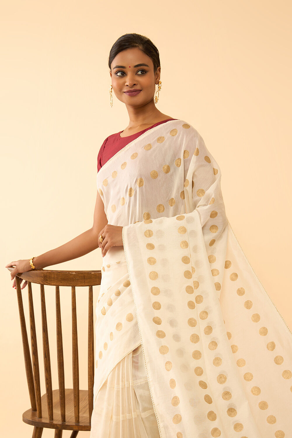 Off White Pure Silk Cotton Block Printed Embroidered Saree image number null