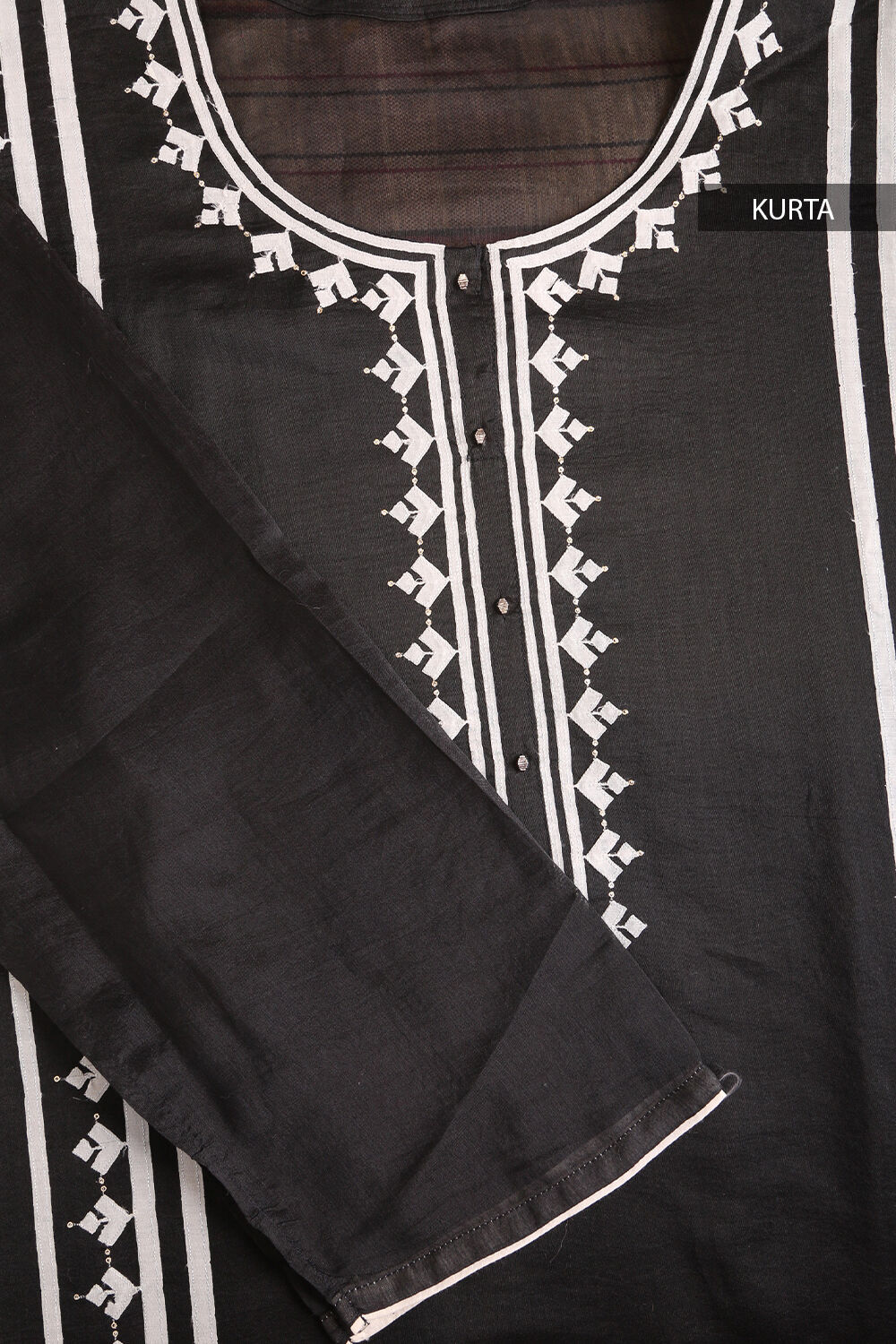 Black Embroidery Pure Silk Cotton Suit Set image number null