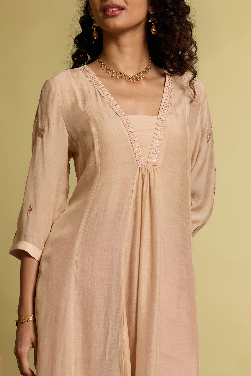 Beige Viscose Embroidered Kurta image number null