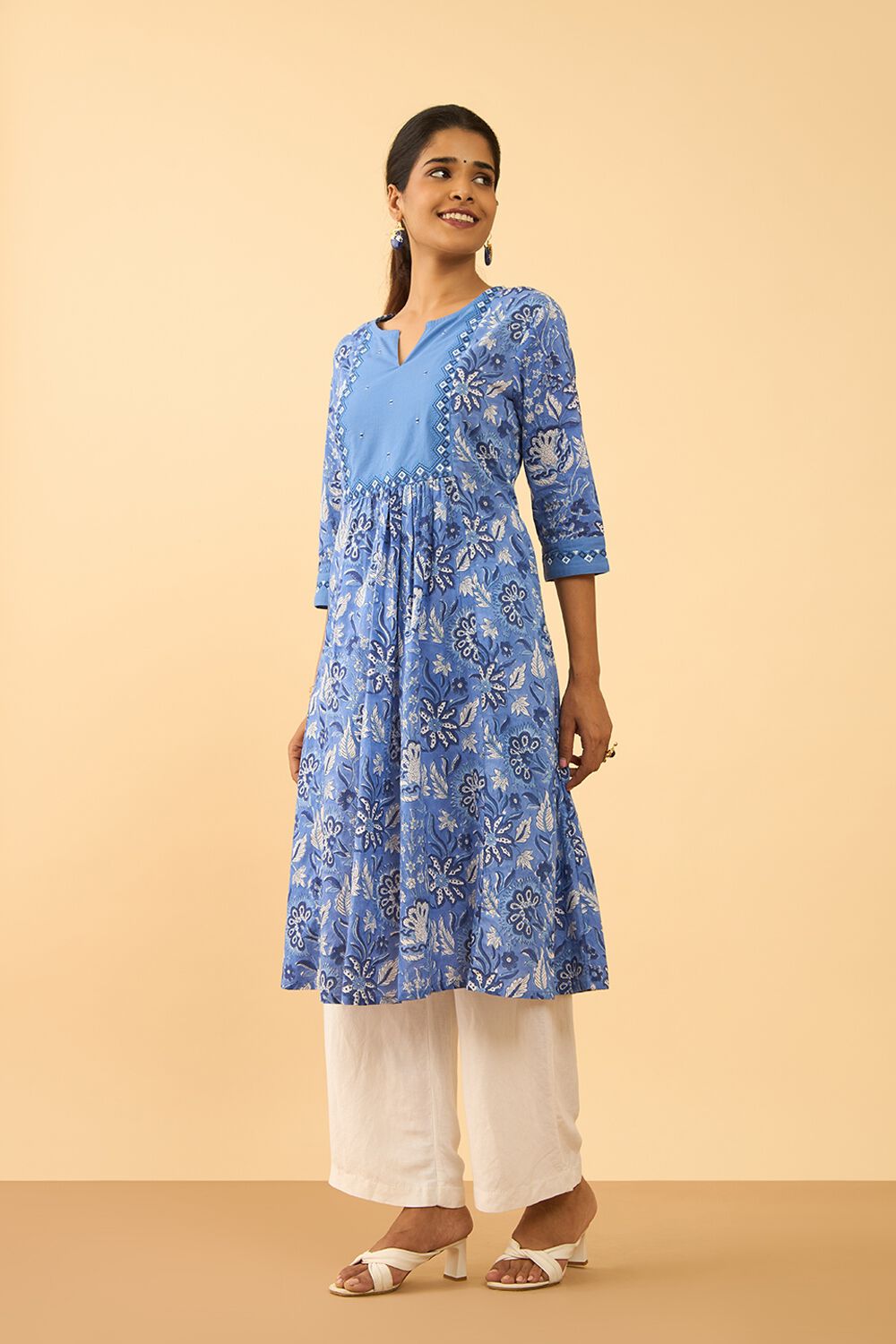 Blue Pure Cotton Printed Embroidered Kurta image number null
