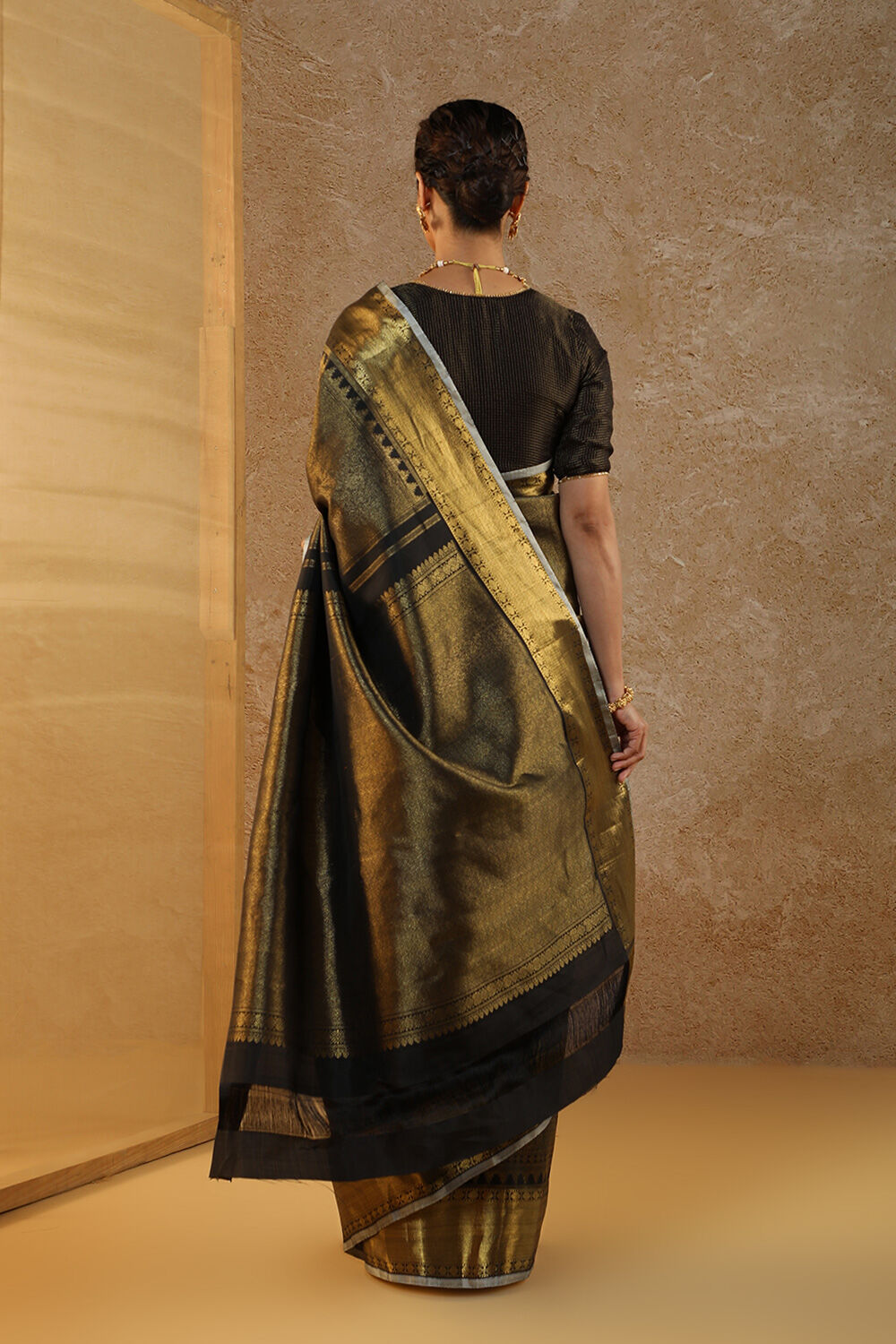 Black Pure Silk Woven Kanjivaram Saree image number null