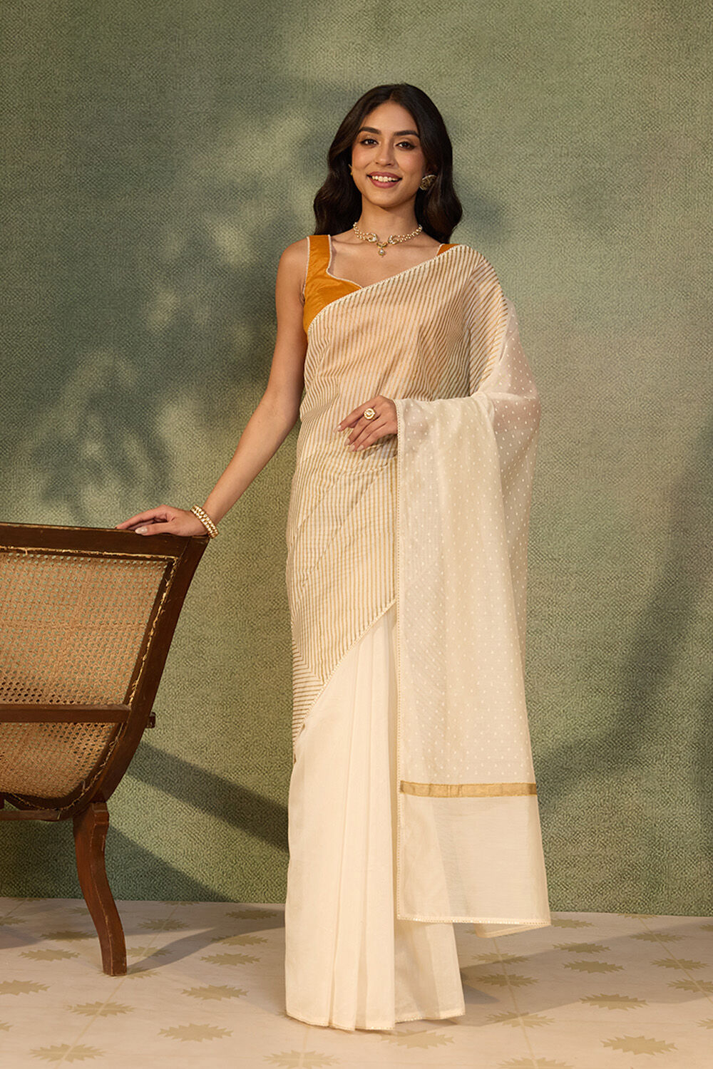 Off White Murshidabad Pure Silk Cotton Printed Embroidered Saree image number null