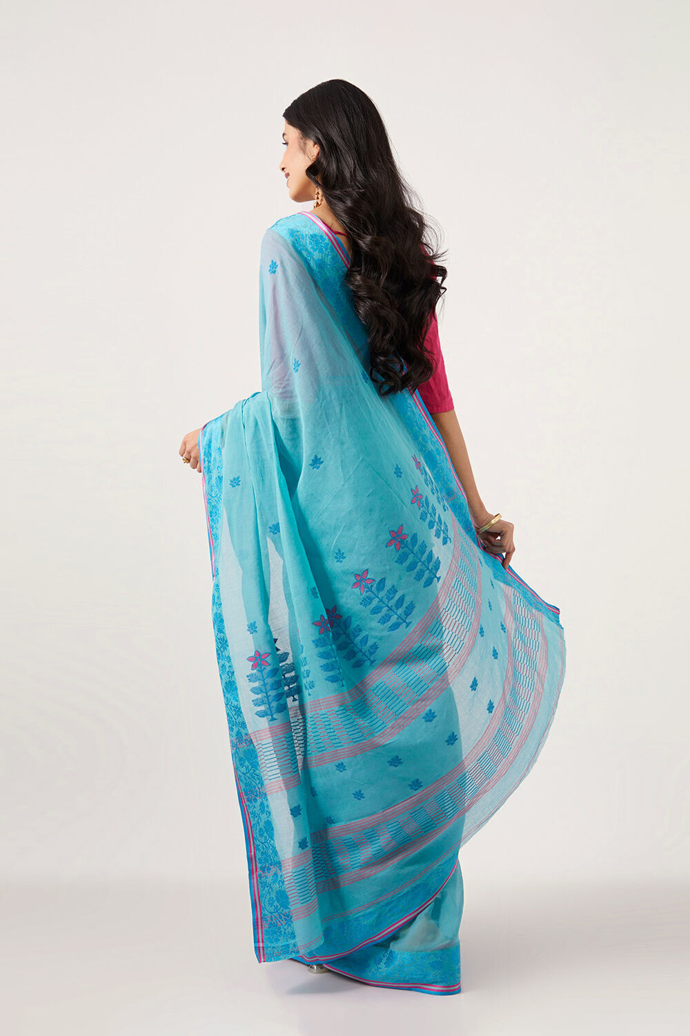 Blue Pure Cotton Bengal Jamdani Saree image number null