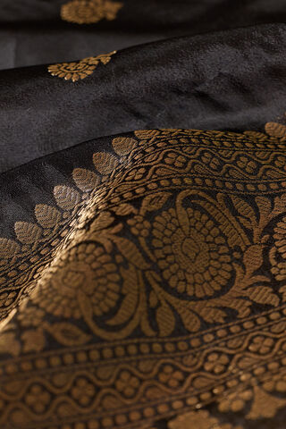 Black Silk Viscose Kadwa Banarasi Saree thumbnail image number null
