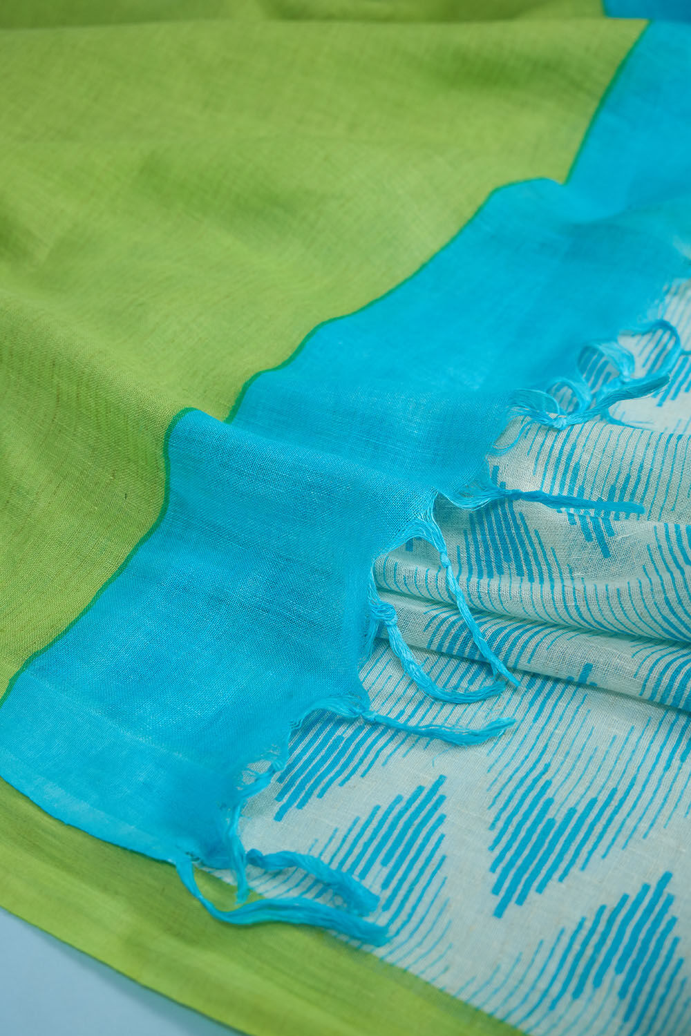 Blue Screen Printed Pure Linen Saree image number null